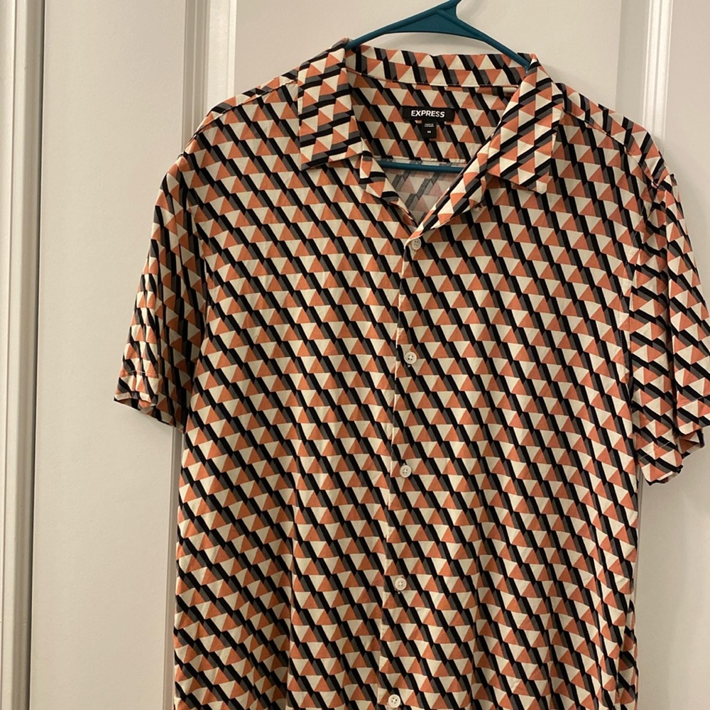 Express men’s medium button up